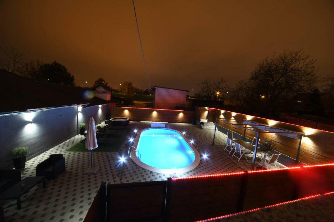 "Oasis Of Peace Zagreb-Apartments" Exteriör bild